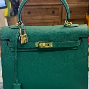 Green Structured Top-Handle Women's Bag with Gold Hardware